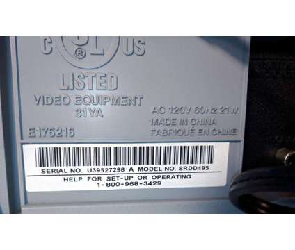 SYLVANIA SRDD495 4-Head VHS Video Recorder & DVD/CD Player