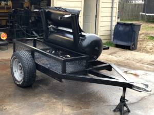 Custom Bbq grill on wheels (Marion ar)