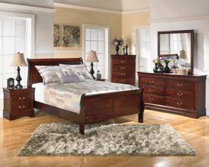 Beautiful Ashley Cherry Bedroom Set! (State College)