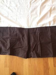 NEW Queen Size Box Pleat Brown Bed Shirt (portland)