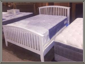 NEW!!!! Queen / King / Full Brand New Beds, Pillowtop Mattress and Box (SE