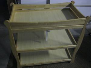 Baby Changing Table (40 E 350 N Upstairs Orem)