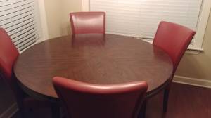 Wood Kitchen Table & Chairs