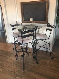 Kitchen Set for Sale (Fruitland)