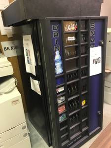 Drink and vending machine (Roanoke)