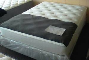TAX REFUND SALE B'TON BRAND NEW QUEEN MATTRESS SET FROM (2402 Maple Ave