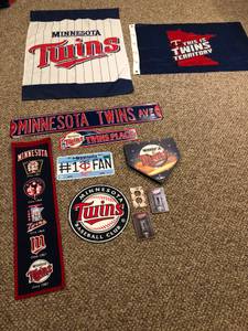 Minnesota twins bedroom man cave lot signs metal flag banner plus (South Saint