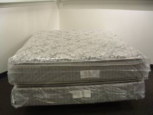$399.99-Queen Pillow Top Mattress & Box Spring - SERTA (Indianapolis)