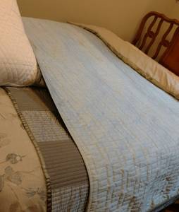 Queen Size Coverlet - Light Blue (1815 NE 72nd Circle, Vancouver)