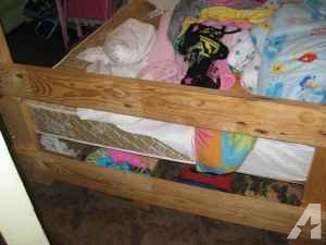 Handmade Bunk Beds - $300 (centreville Ms)