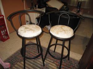 2 Swivel Bar Stool Chairs