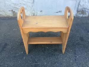 Bench seat stool shelf (Brighton)
