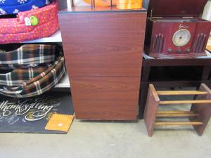 2 Drawer Rolling File Cabinet - Cherry Finish (Belleville - West of Plainfield)