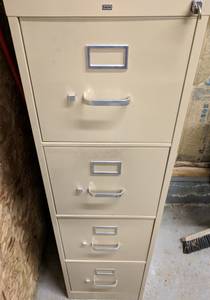 File Cabinet (Hon, 4-drawer, 25