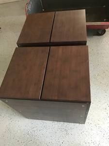 2 kitchen cabinets (Wilmington Island)