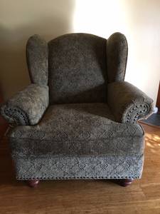 Chair (Brunswick)
