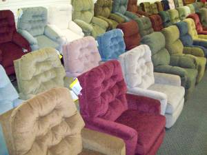Recliners Weld Counties Largest Selection Over 100 Instock Starting at (Received