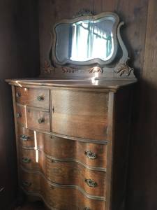 1940s dresser and rocking chair