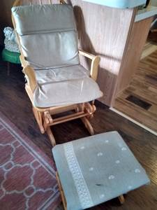Glider chair (East side)