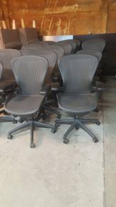 Herman miller chairs. Aeron size B. With arm rests. 40 available (Oxford/