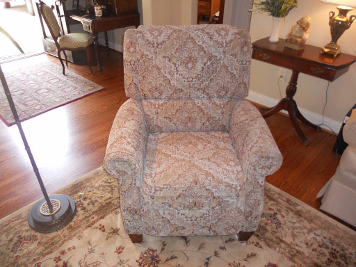 Recliner---used---7 months old--Lay-Z-Boy-model # j132793