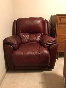 Laz-e-boy Recliner (Thibodaux)