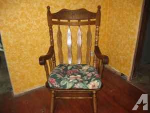 Oak Rocking Chair - $50 (Eldorado)