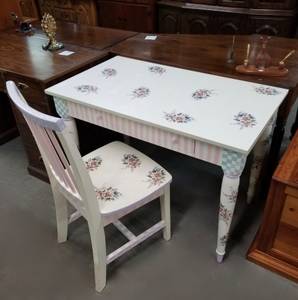 Multi Color & Floral Wood Desk w/ Single Drawer & Matching Chair (Gideon's