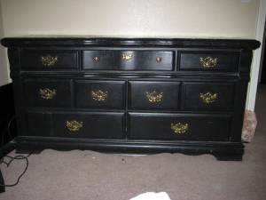 Dresser, headboard and footboard (Bloomfield)