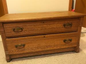Antique Dresser (Grand Forks)