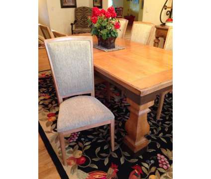 Drexel Dining table & chairs 