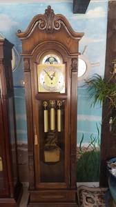 Majestic Grandfather Clock (Mount Joy)