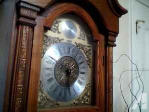 GRANDMOTHER CLOCK - $950 (summerville/ladson)