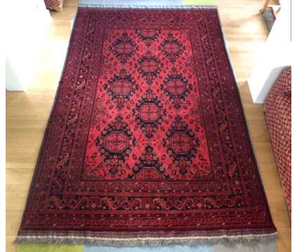 Hand-knotted rug from Afghanistan in mint condition