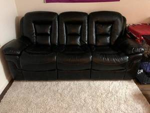 Black Reclining Leather Couch (Layton)