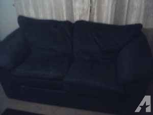 Love seat and matching chair - $75 (Freeport Illinois)