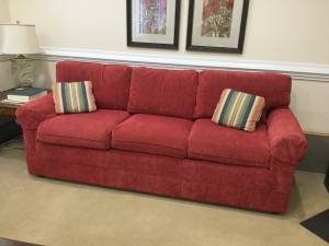 Soft, Comfortable Sofa/Couch. Excellent condition! (Raleigh)