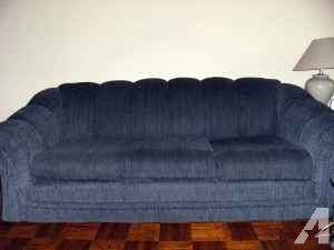 Awesome blue couch totally unused! - $90 (midtown)