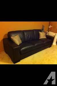 Italian Leather Couch - $750 (Goodman, MO)