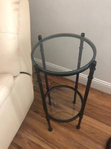 End Table - Glass (Spring Creek)