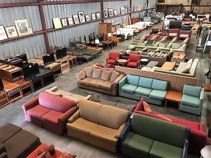 MATTRESS,Dresser,TV,Couch,CHAIR,Desk,TABLE,Nightstand,SOFA,End Table