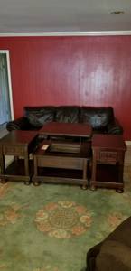 Sofa coffee and 2 end tables