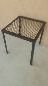 Metal patio table new (East)