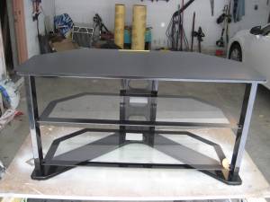 TV stand (Middletown)