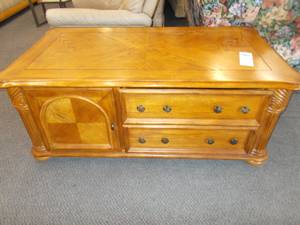 Cool Coffee Table with Storage~ (Donation Warehouse, Missoula)