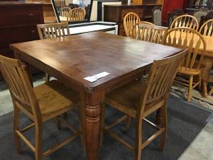 Pub Height Dining Table and 4 Chairs, Kitchen Eating Diningroom (Chapel Hill)