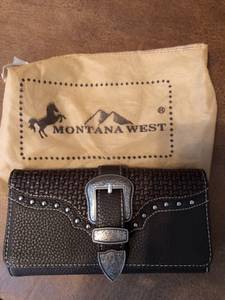 NEW Montana West Wallet (Las Cruces)