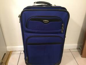 Suitcase Carry On Dockers Blue Luggage (Woodbridge)
