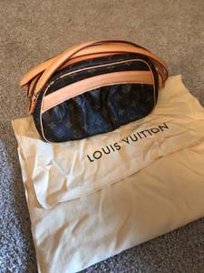 Louis Vuitton Mizi handbag