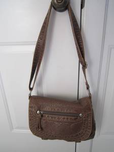 Crossbody Handbag - Light Brown (PHILA.)